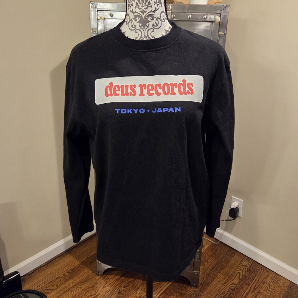 Deus Ex Machina Records Tokyo Japan Womens Long Sleeve Shirt sz10